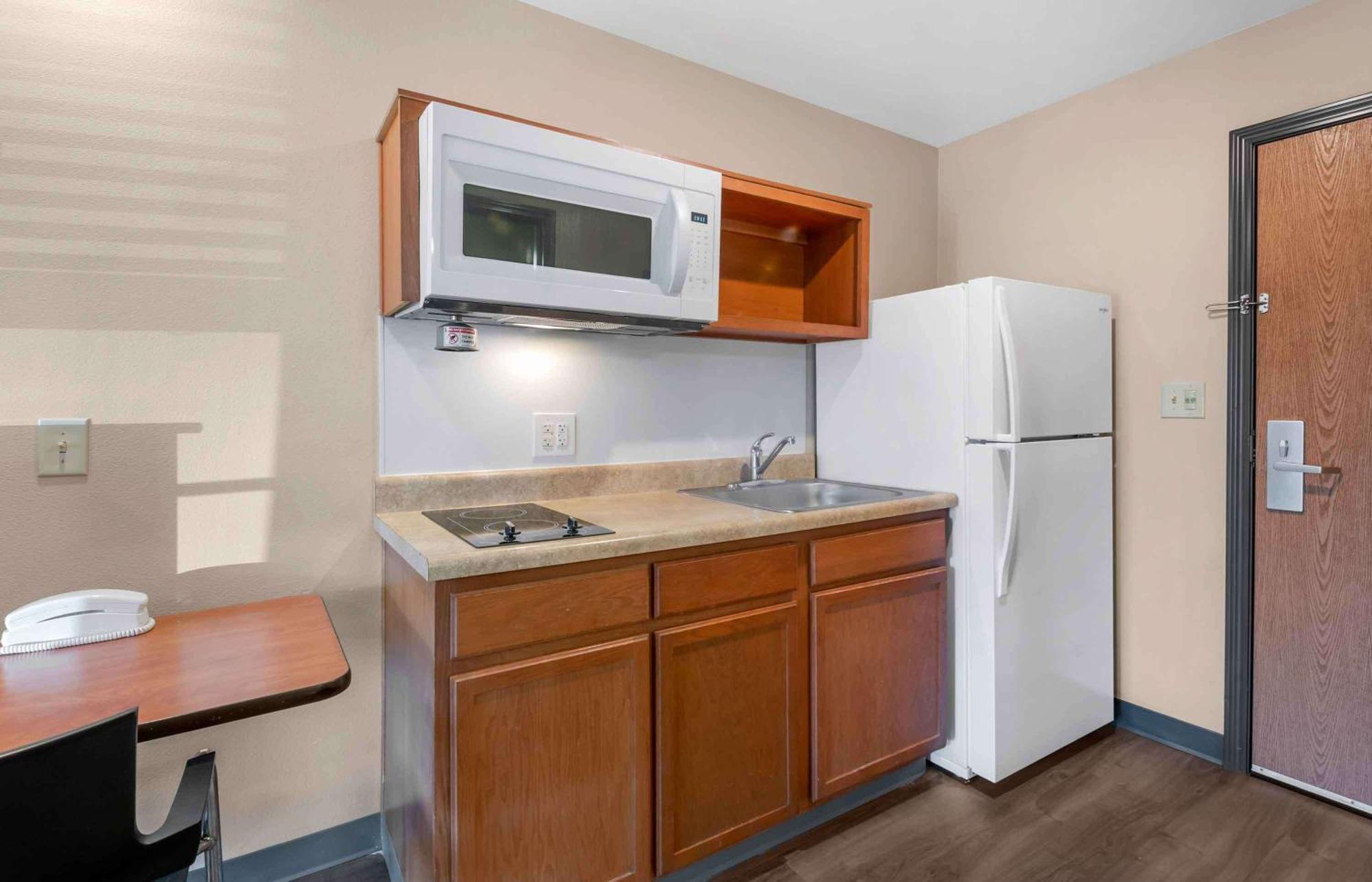 Extended Stay America Select Suites - Jacksonville - North Екстериор снимка
